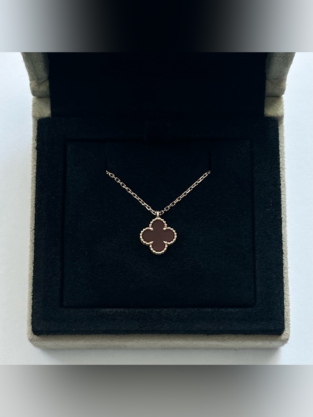 Van Cleef & Arpels Sweet Alhambra Pendant Necklace 18K Rose Gold Carnelian VCA - Picture 2 of 8